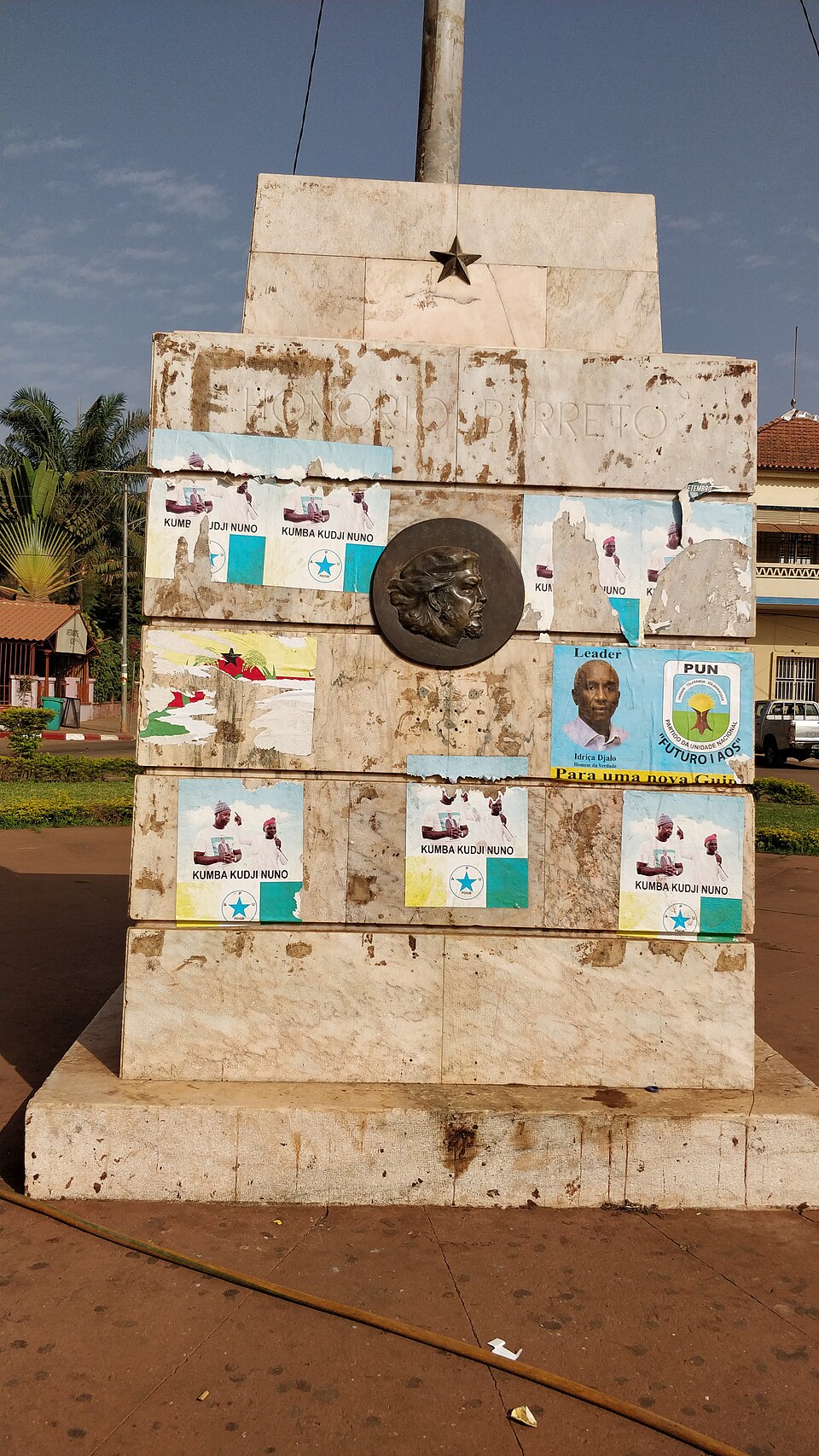 Vue complémentaire liée à Bissau