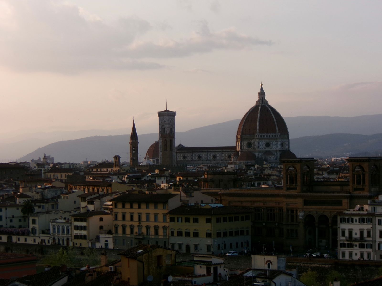 Vue complémentaire liée à Rome