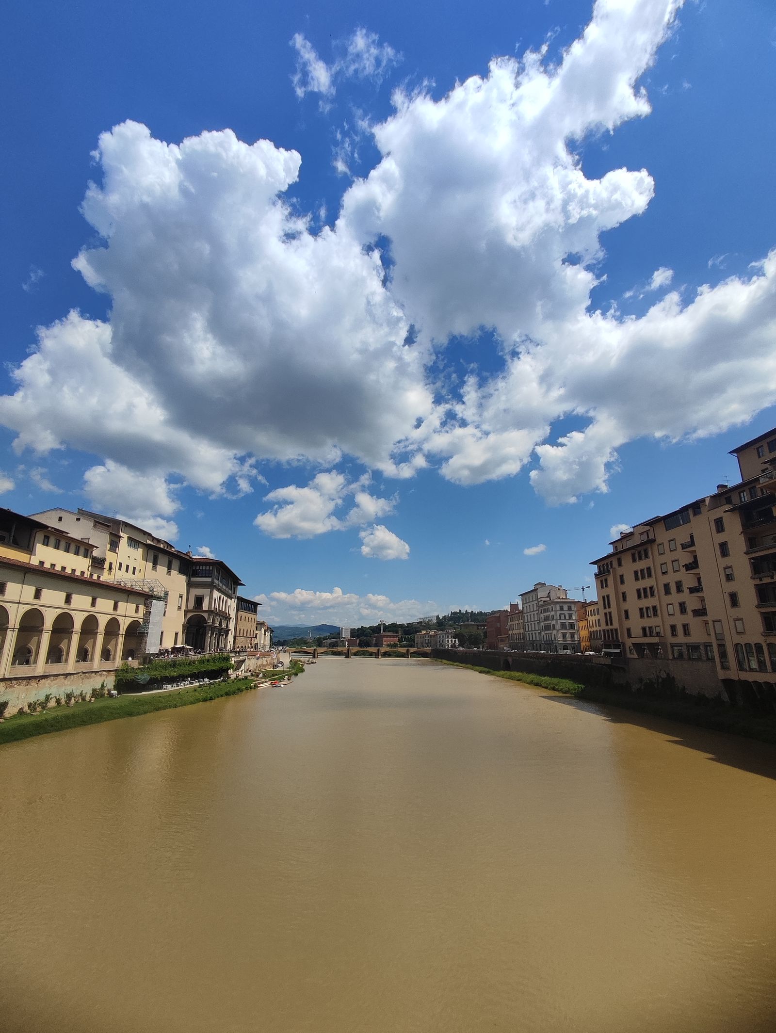 Vue complémentaire liée à Rome